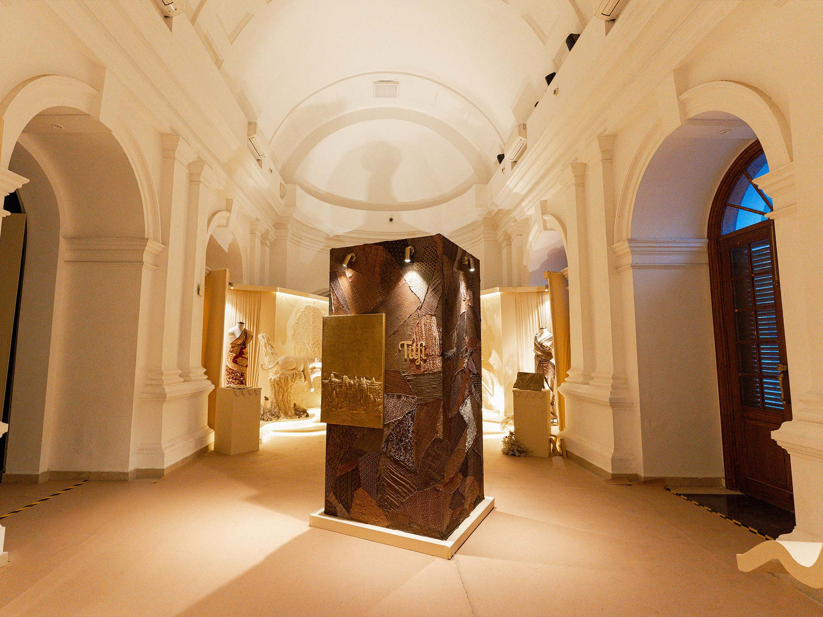 Delhi Privé | The Enduring Plurality of the Banarasi