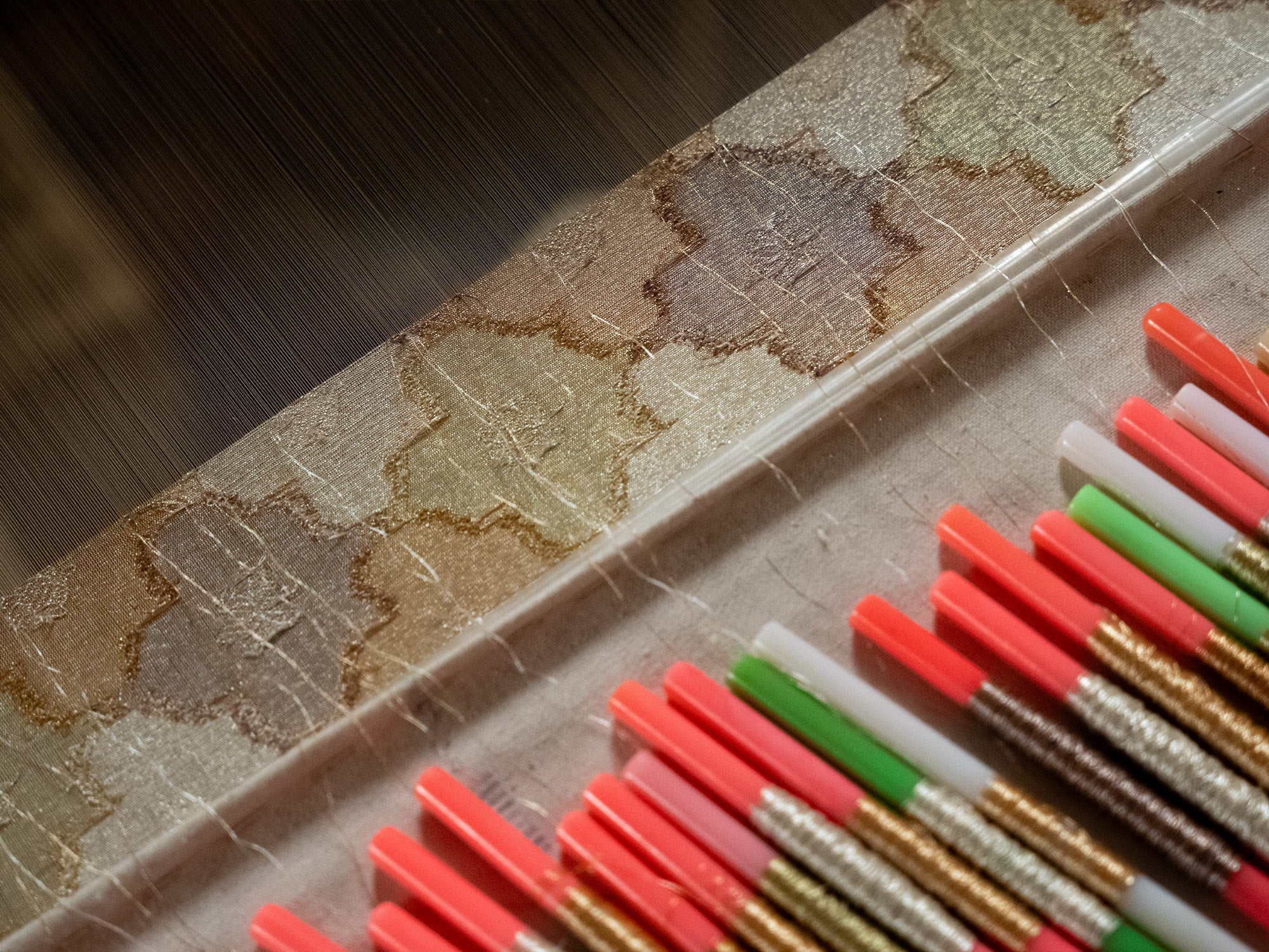 A Colour Unbroken: Rangkat