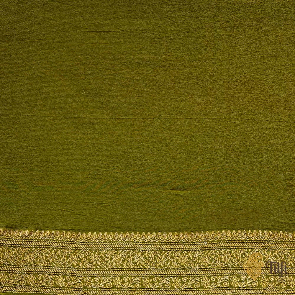 &#39;Lotus&#39; Light Green-Peach Pure Georgette Banarasi Bandhani Handloom Saree