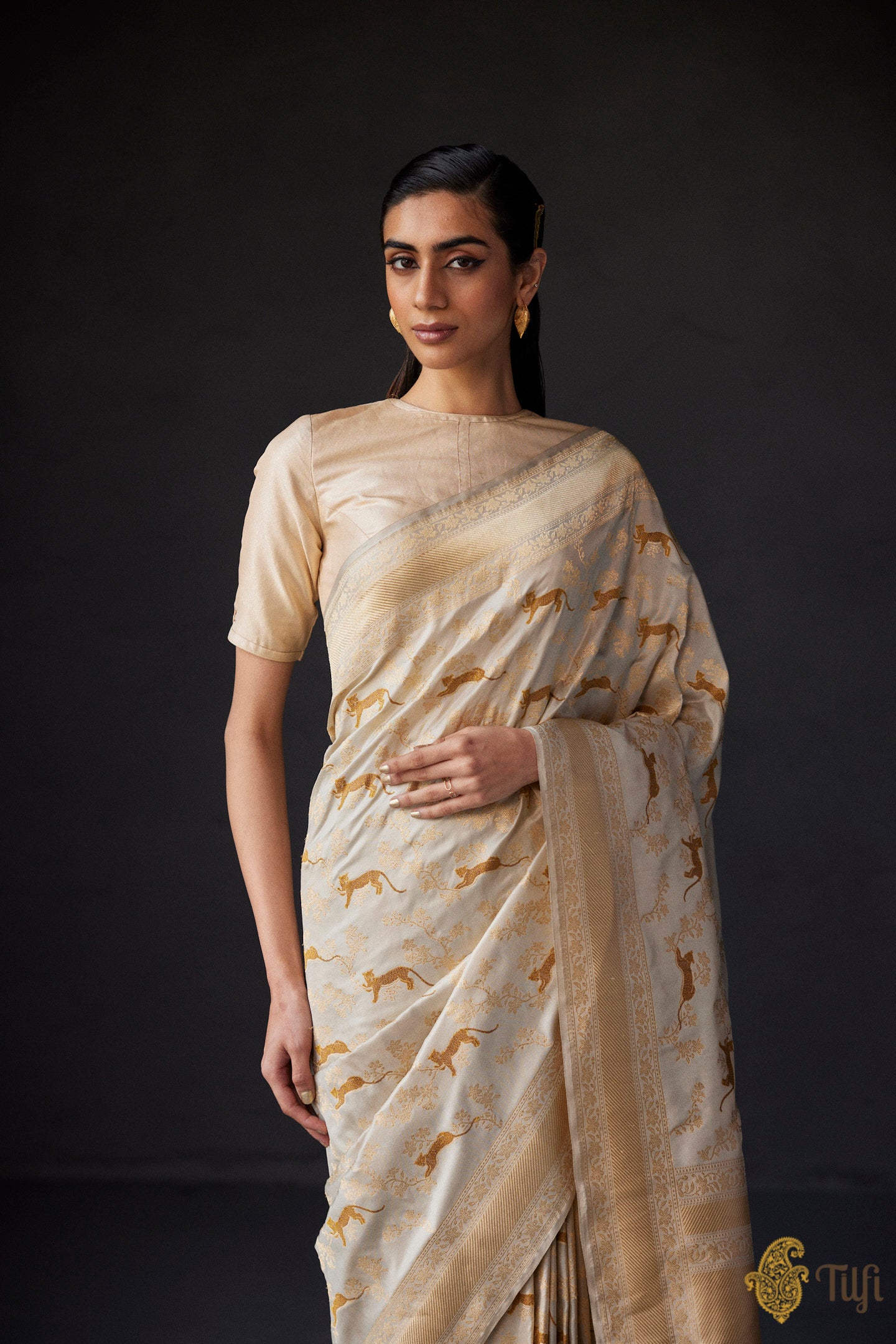 Off White Color Roses 'Leopards on Branches' Off-White Pure Katan Silk Banarasi Shikargah Ha ...