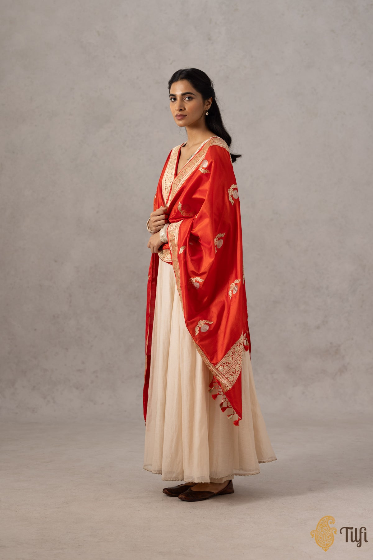 Red Pure Katan Silk Banarasi Handloom Dupatta