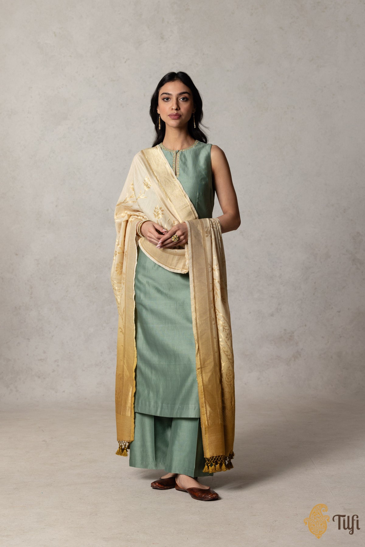 Off-White-Ochre Pure Monga Silk Banarasi Handloom Dupatta