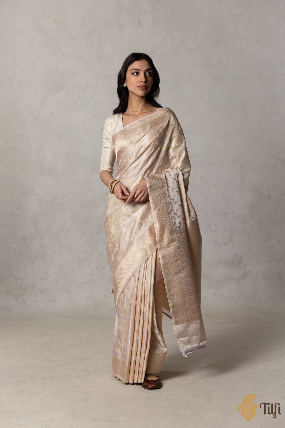 Pre-Order: Beige Pure Satin Silk Banarasi Tanchoi Handloom Saree