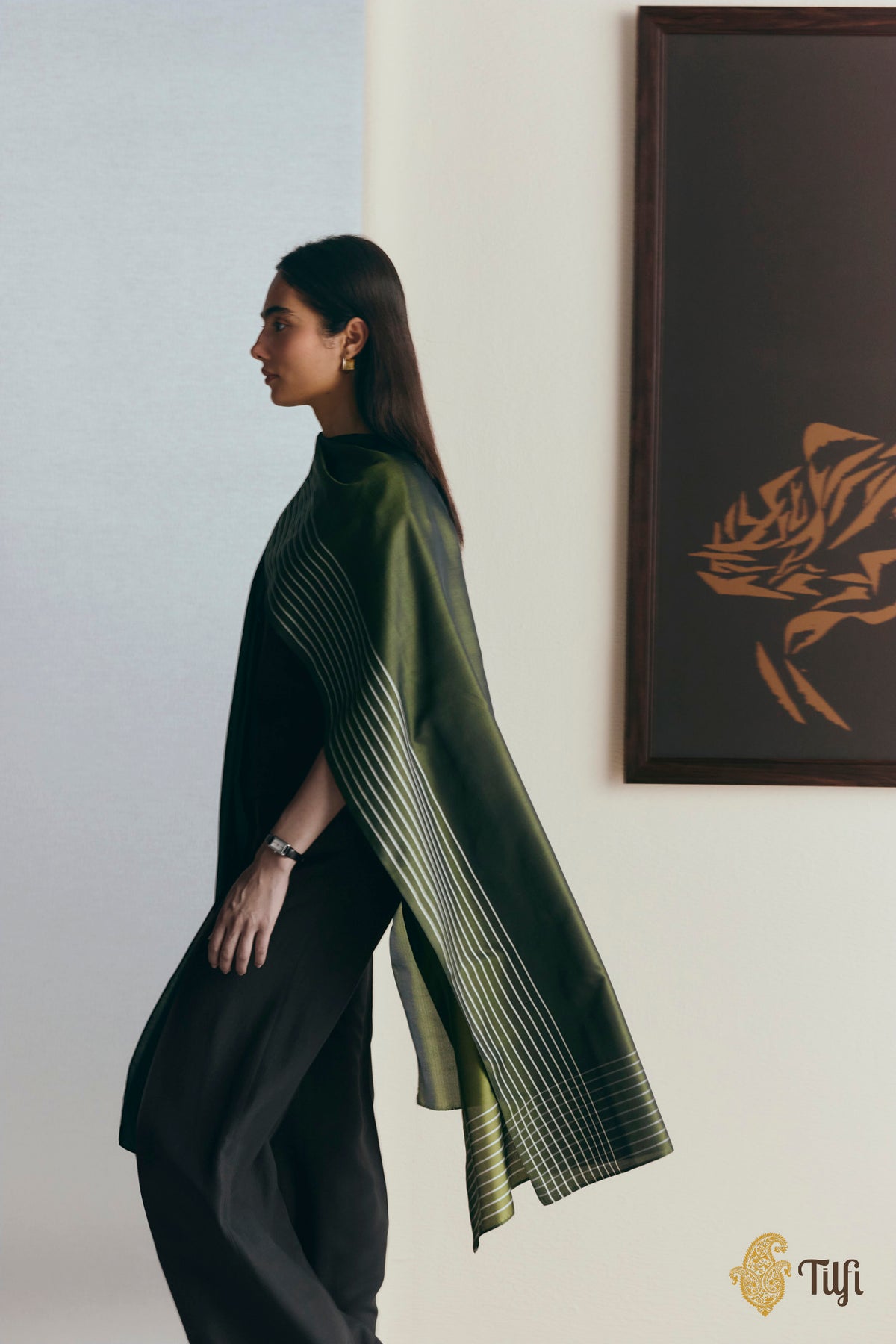 Green Handwoven Pure Silk Twill Constructed Stole