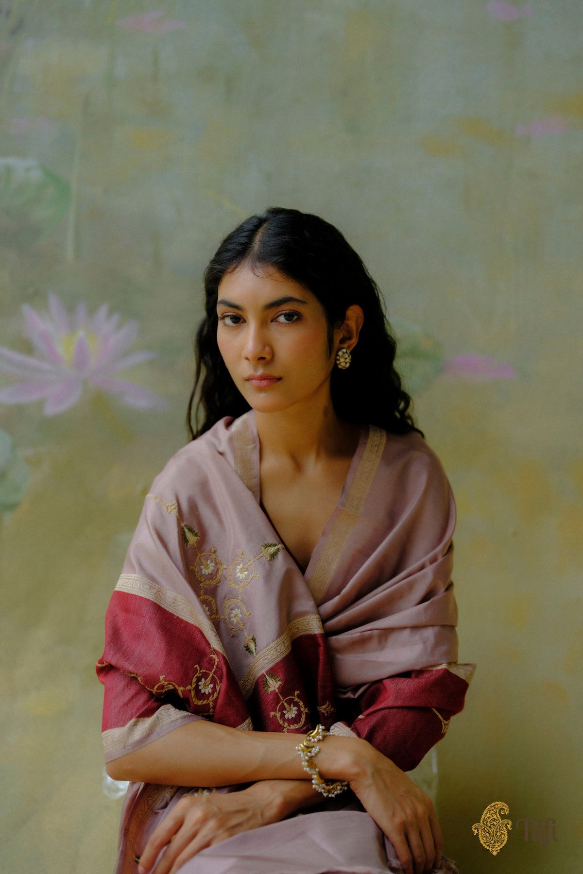 'Sienna' Beige-Burgundy Pure Katan Gheecha Silk Banarasi Handloom Saree