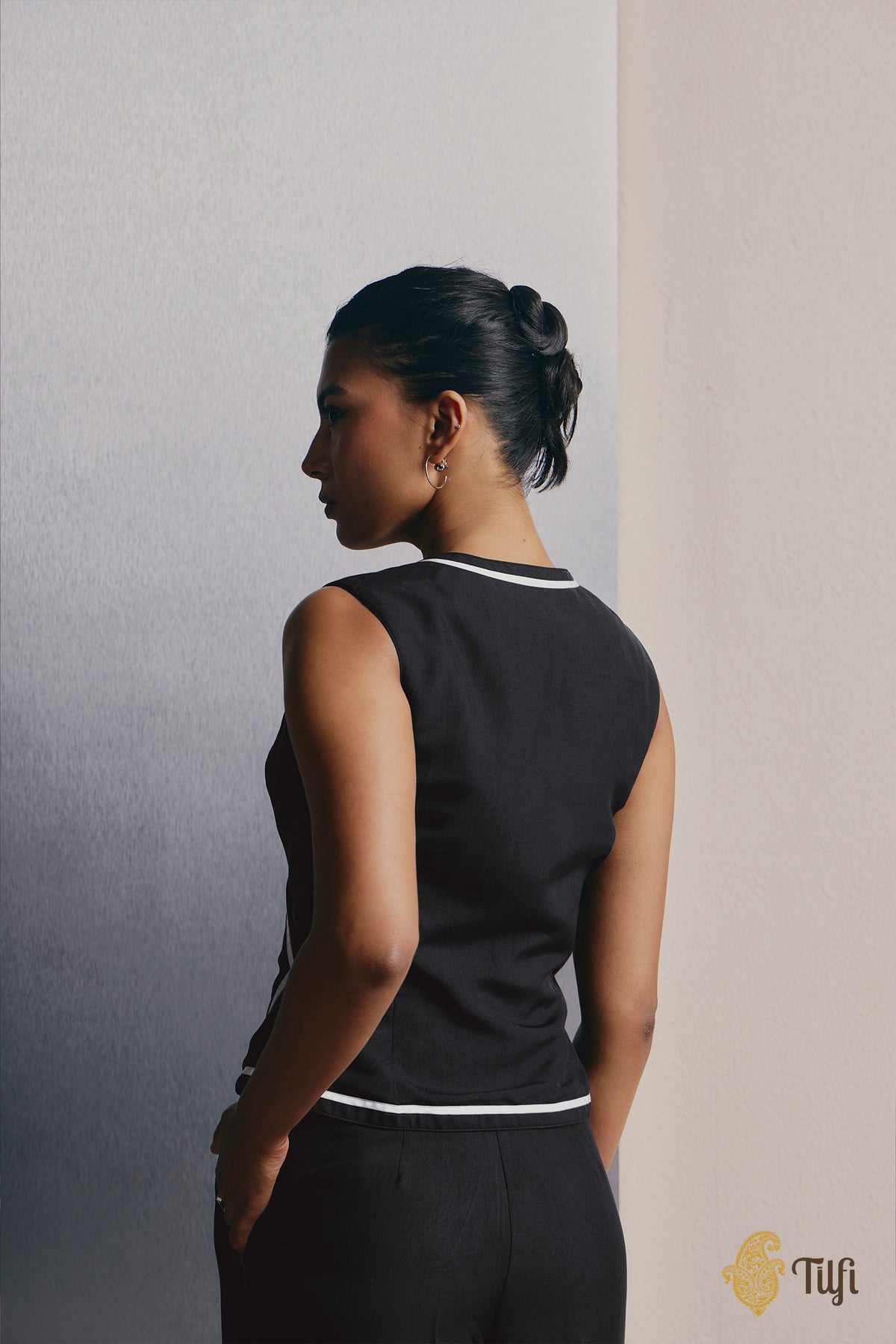 Black Pure Silk Rib Sleeveless Angrakha Blouse