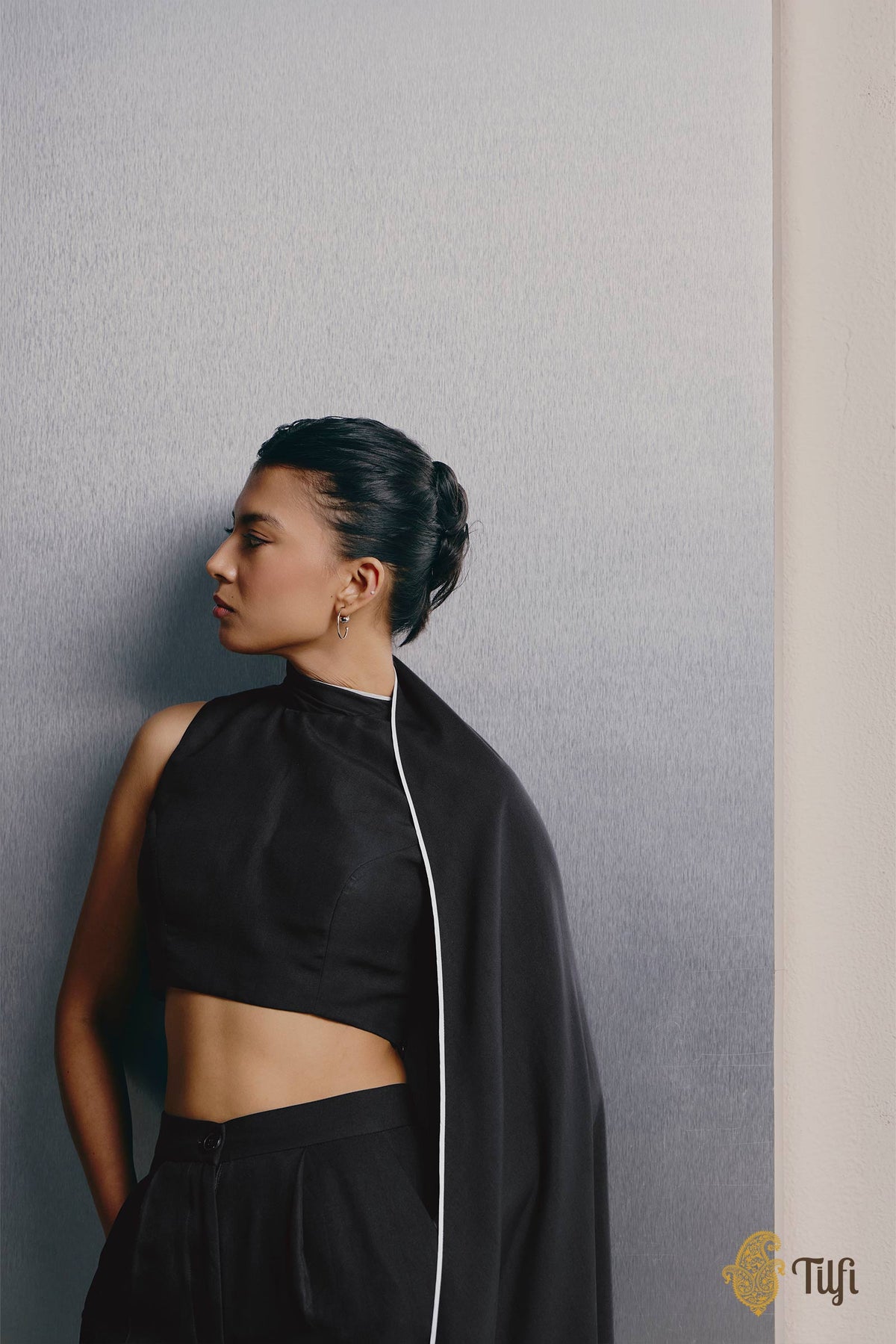 Black Pure Silk Rib Sleeveless Blouse With Draped Scarf