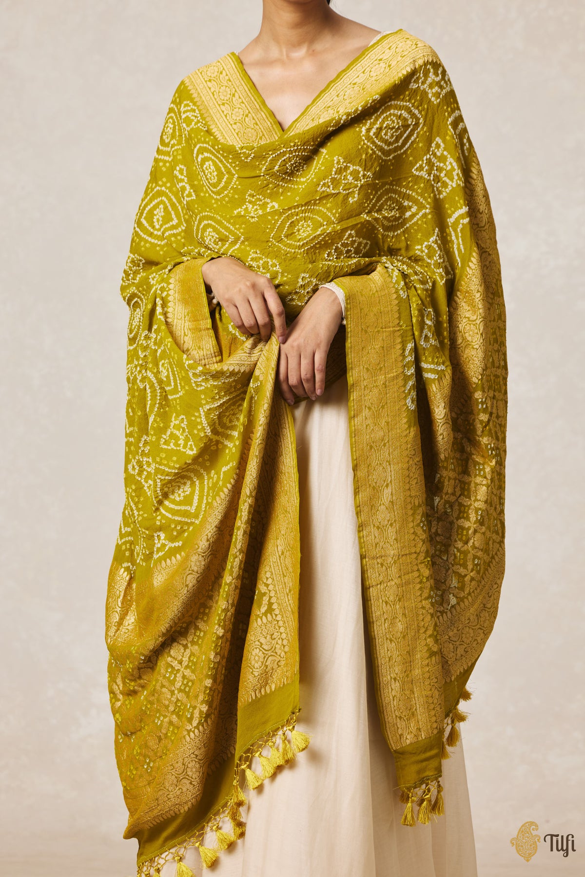 Ochre Green Pure Georgette Banarasi Handloom Bandhani Dupatta