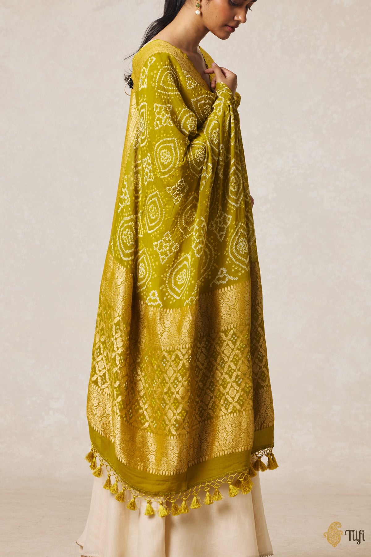 Ochre Green Pure Georgette Banarasi Handloom Bandhani Dupatta