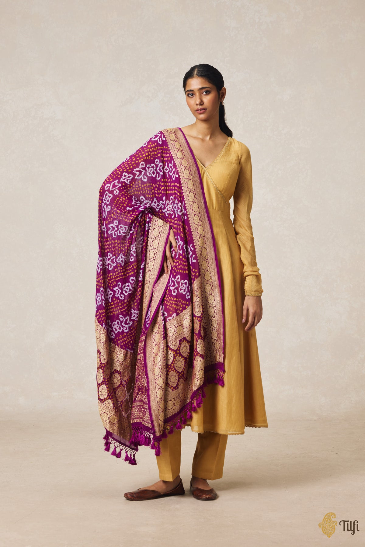 Cherry Purple Pure Georgette Banarasi Handloom Bandhani Dupatta