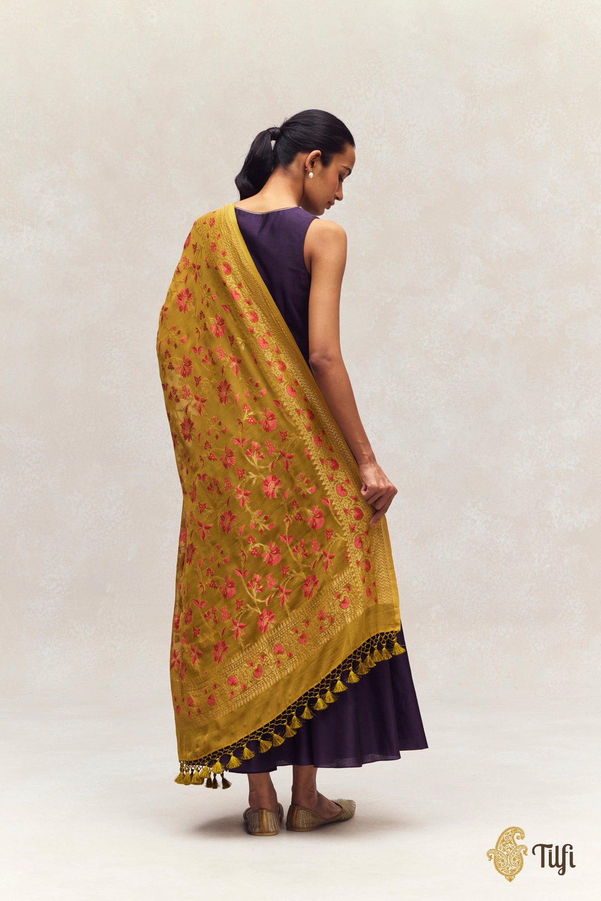 Ochre Green Pure Khaddi Georgette Banarasi Handloom Dupatta