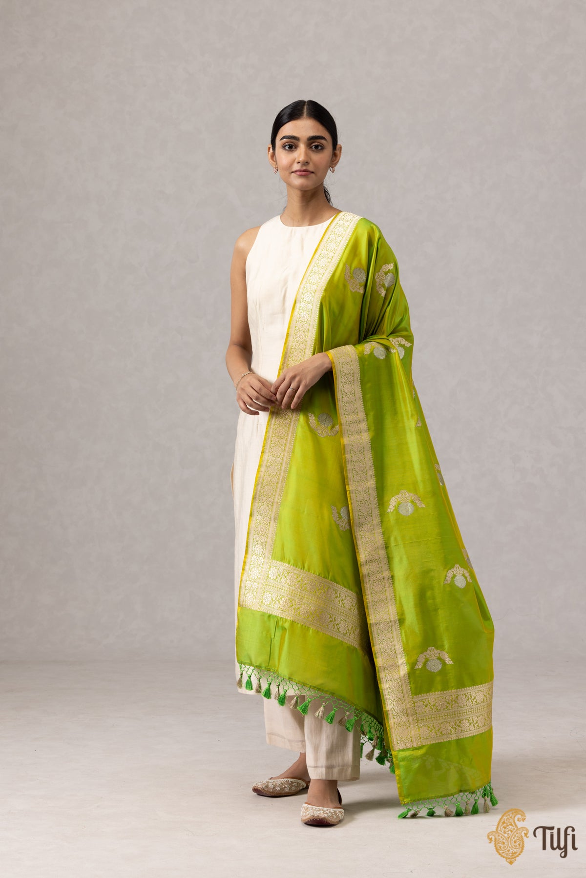 Yellow-Green Pure Katan Silk Banarasi Handloom Dupatta