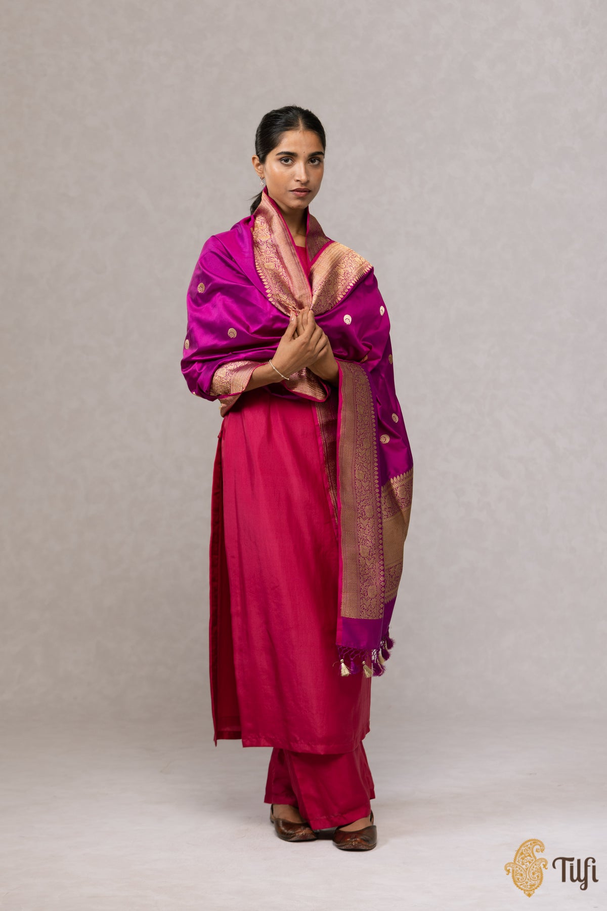 Pre-Order: Blue-Rani Pink Pure Katan Silk Banarasi Handloom Dupatta