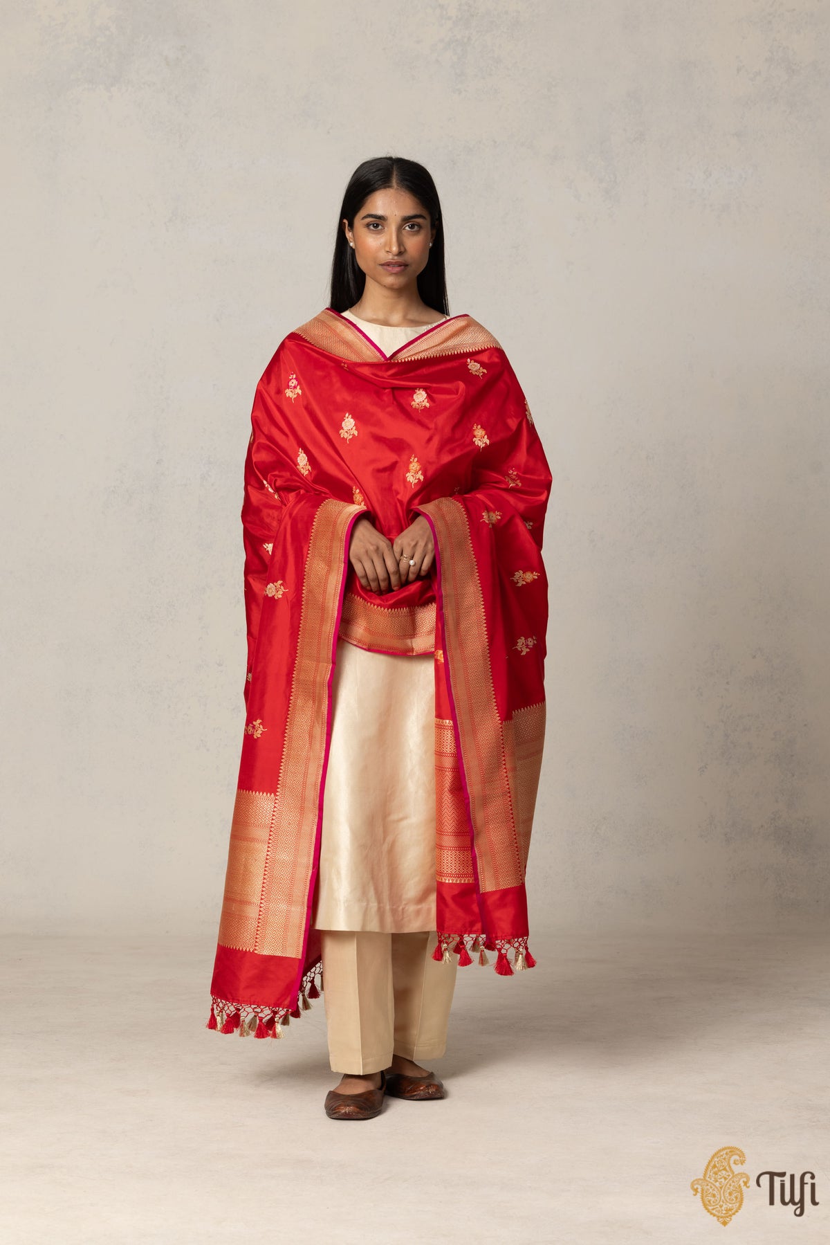 Red Pure Katan Silk Banarasi Handloom Dupatta