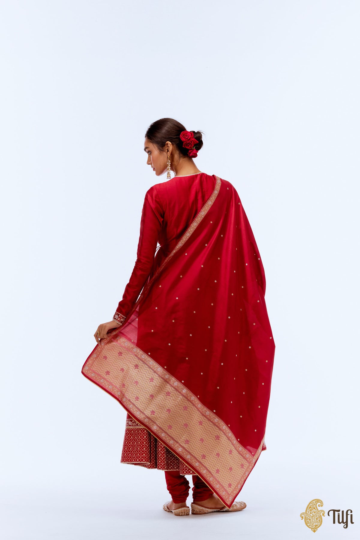 Deep Red Pure Katan Silk Banarasi Handloom Dupatta