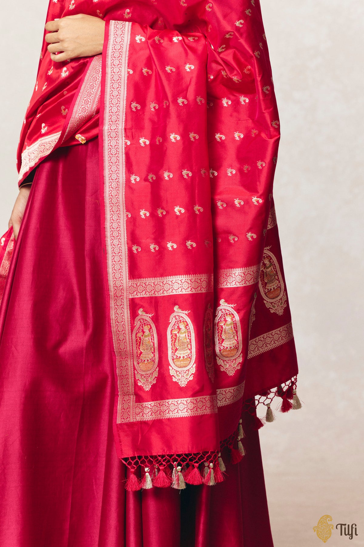 Rani Pink-Red Pure Katan Silk Banarasi Handloom Dupatta