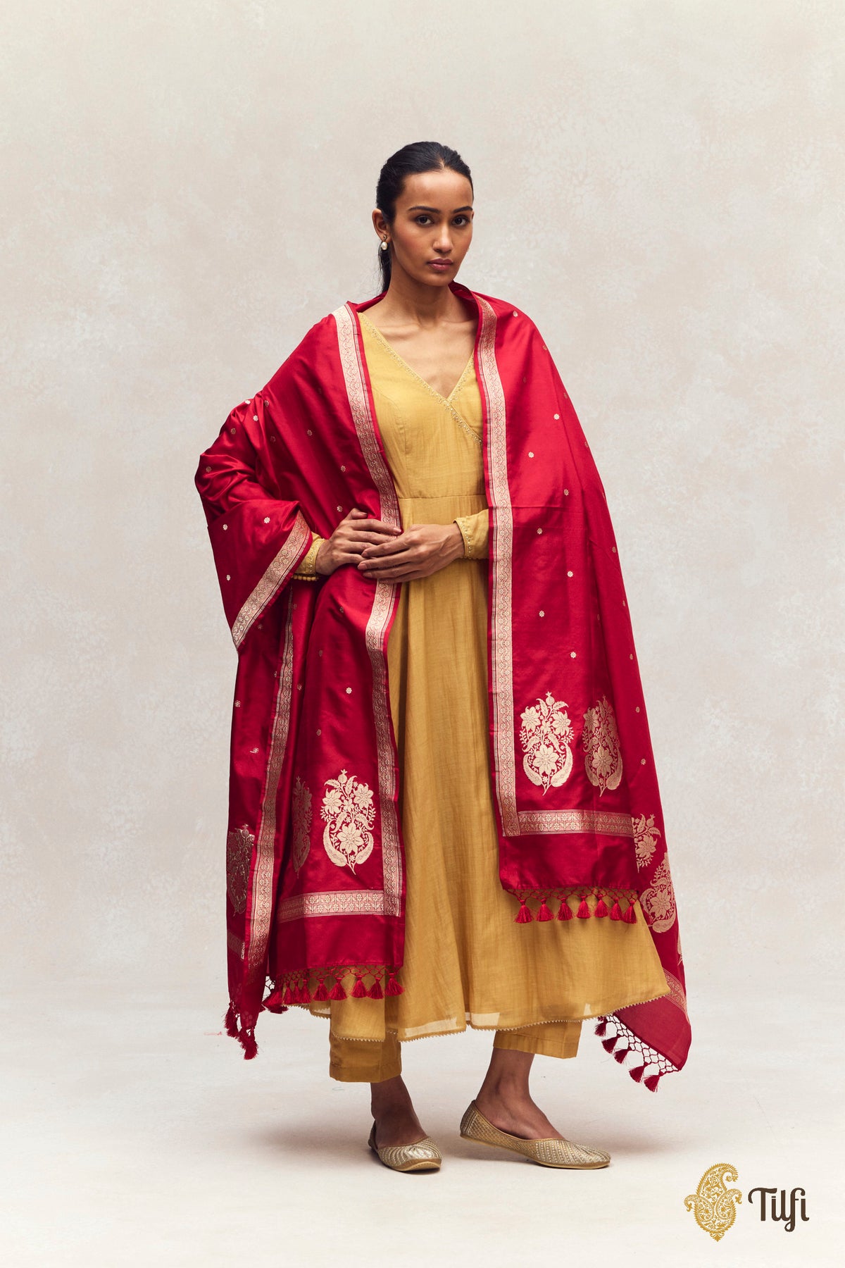 Deep Red Pure Katan Silk Banarasi Handloom Dupatta