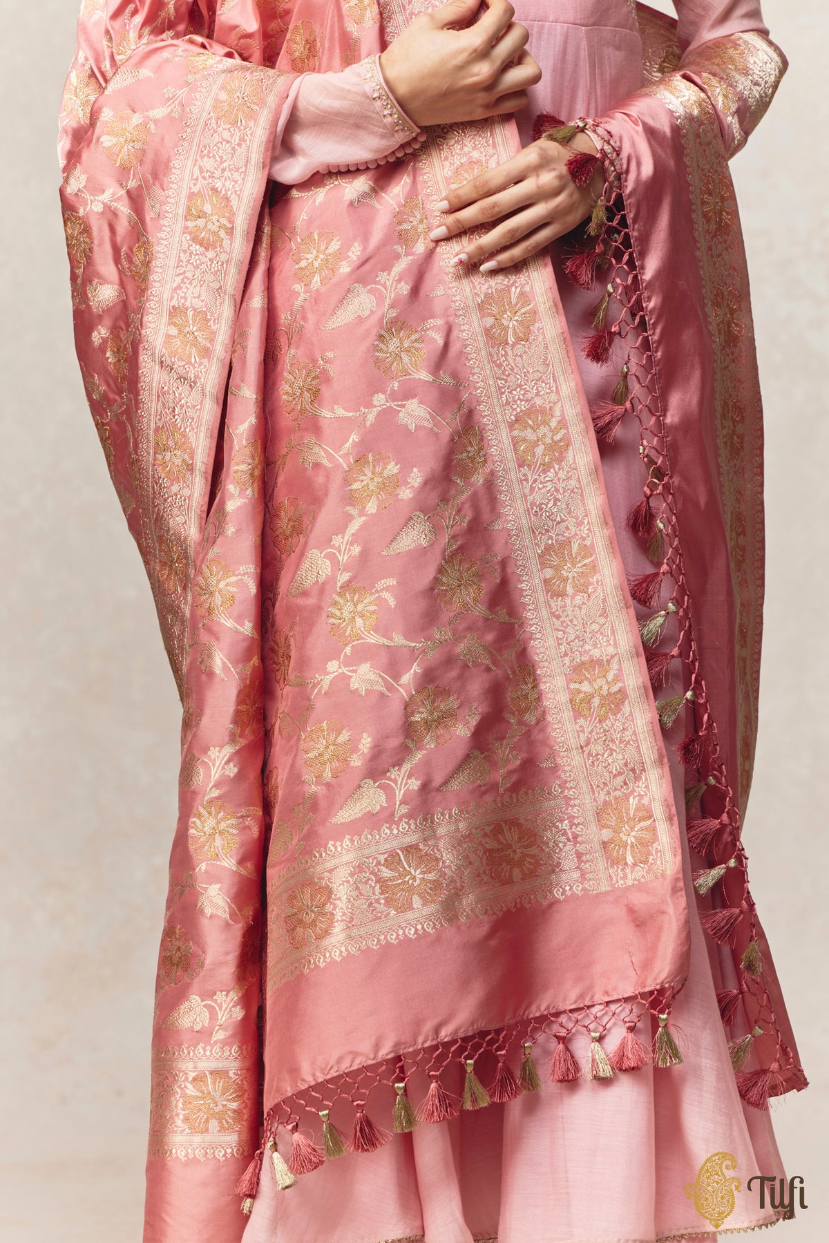 Soft Pink Pure Katan Silk Banarasi Kadwa Handloom Dupatta