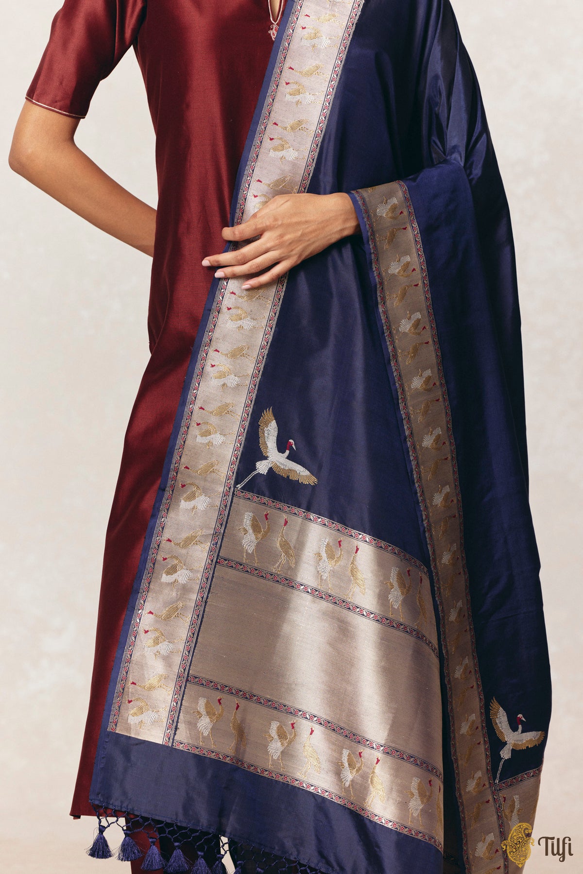 'Hamsa Vilasa' Navy Blue Pure Katan Silk Banarasi Handloom Dupatta