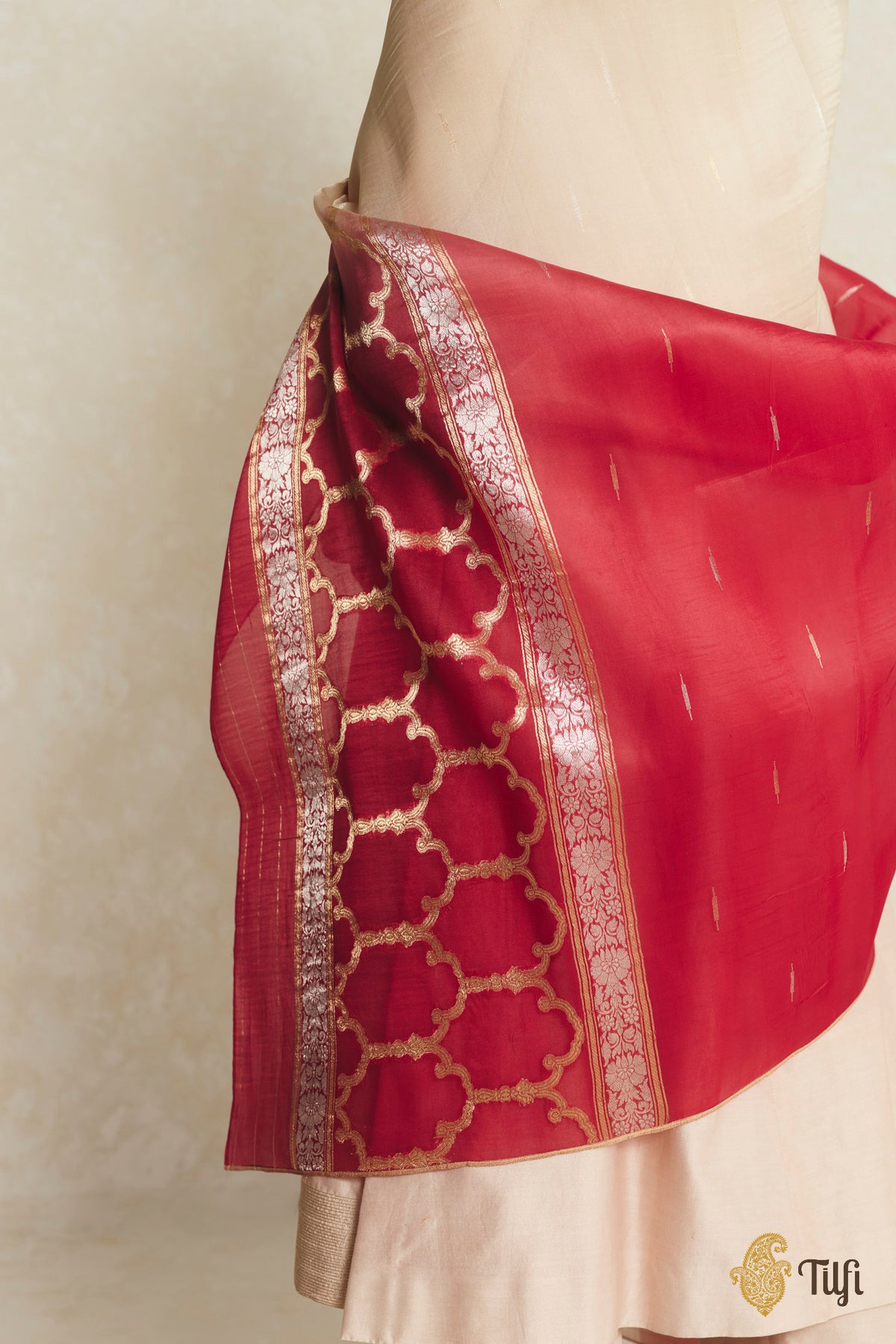Red Ombré Pure Kora Silk Banarasi Handloom Dupatta