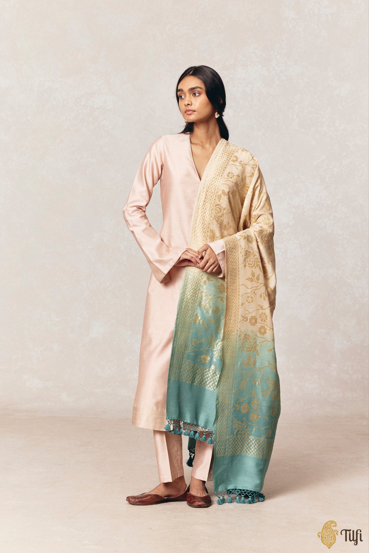 Off-White-Blue Pure Monga Silk Banarasi Handloom Dupatta