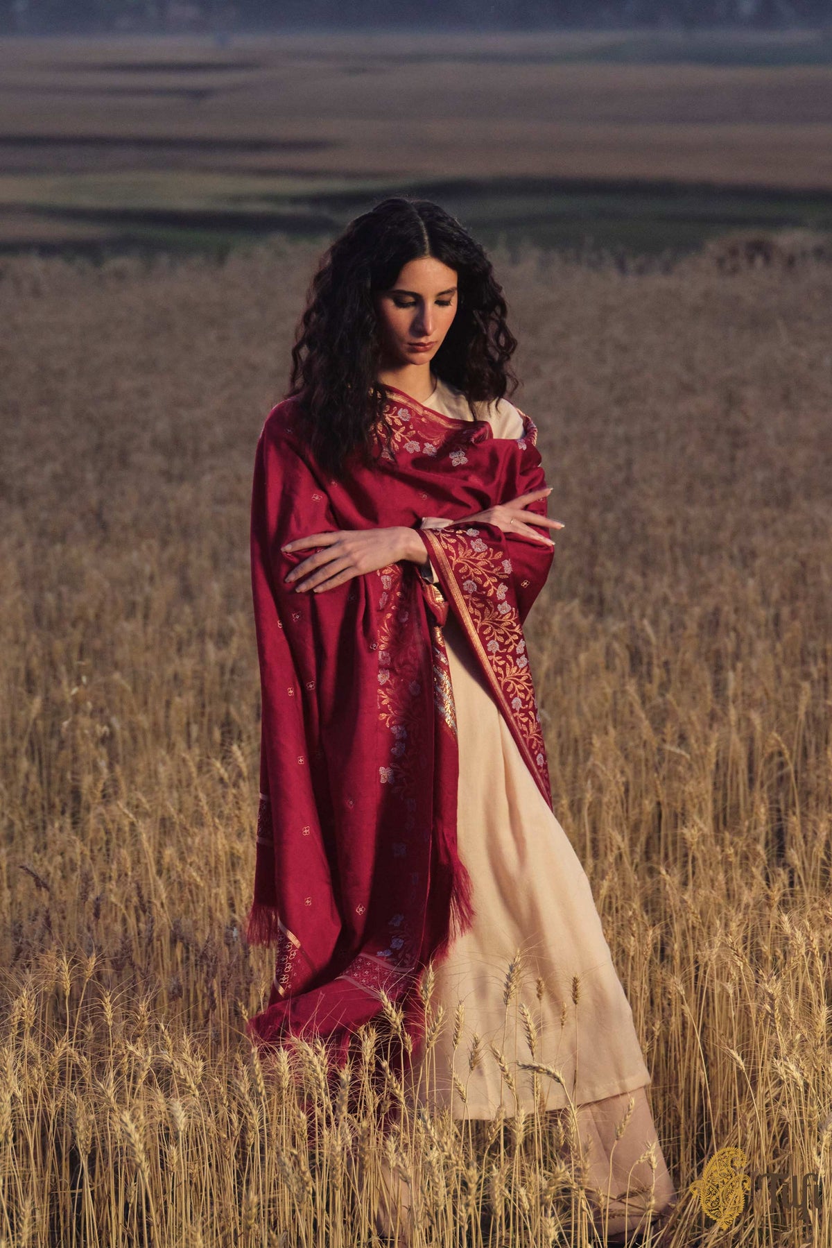 Maroon Silk-Wool Banarasi Handloom Dupatta