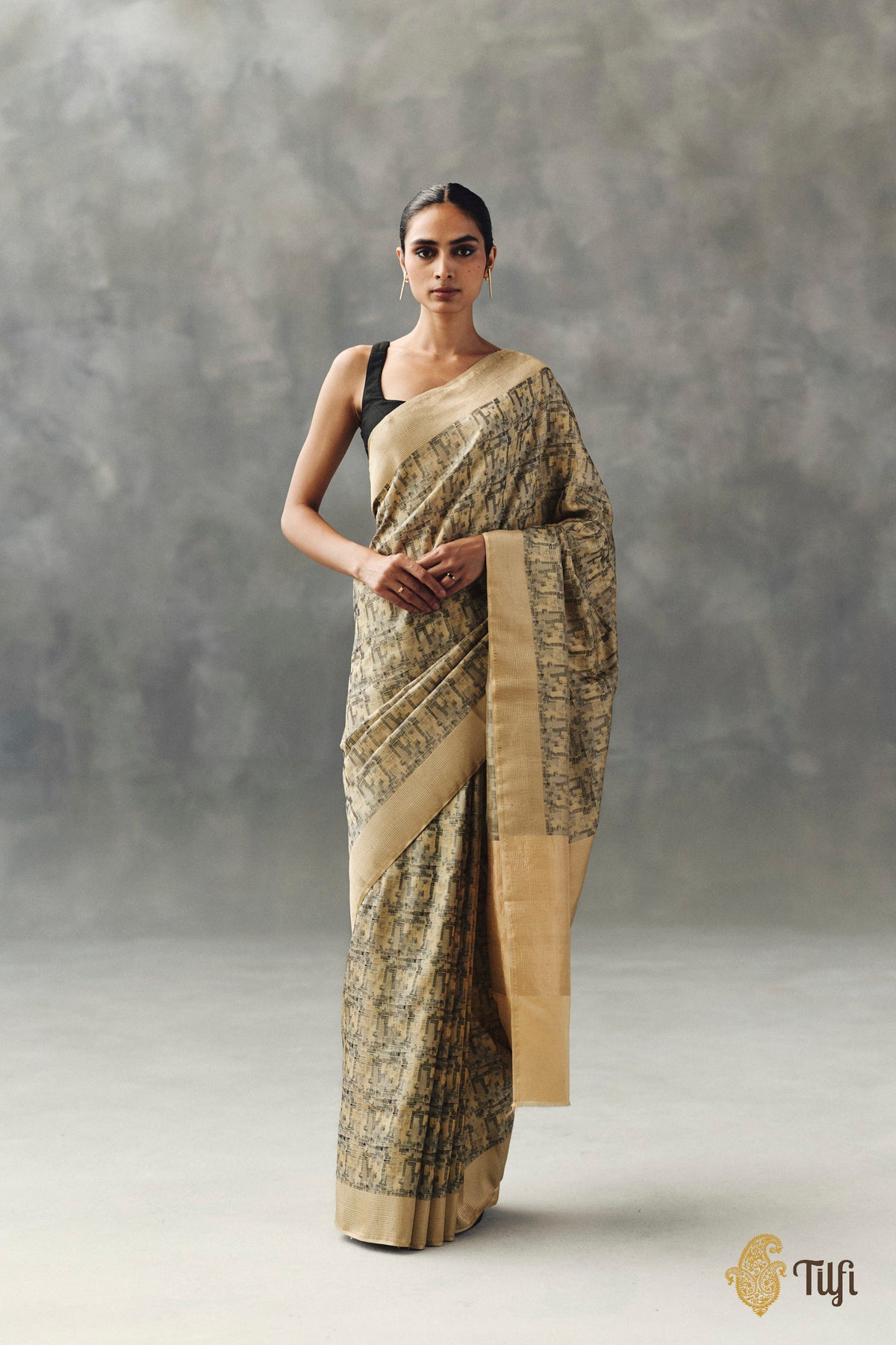 Pre-Order: 'Prerana' Beige Pure Soft Satin Silk Banarasi Handloom Saree