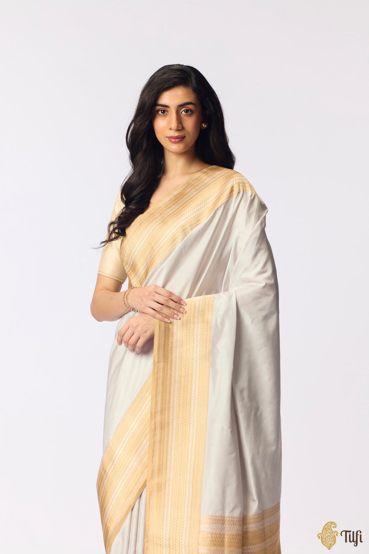 Light Silver Grey Pure Katan Silk Banarasi Handloom Saree