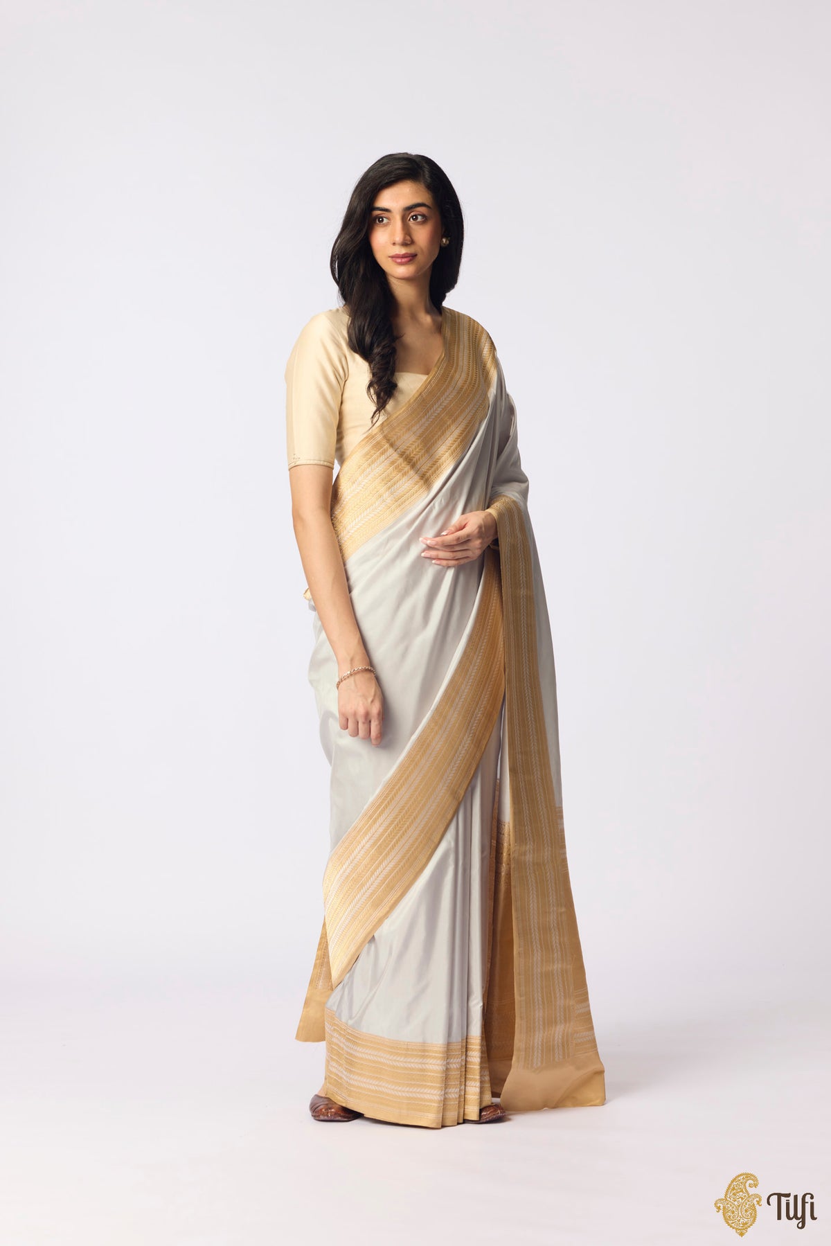 Light Silver Grey Pure Katan Silk Banarasi Handloom Saree