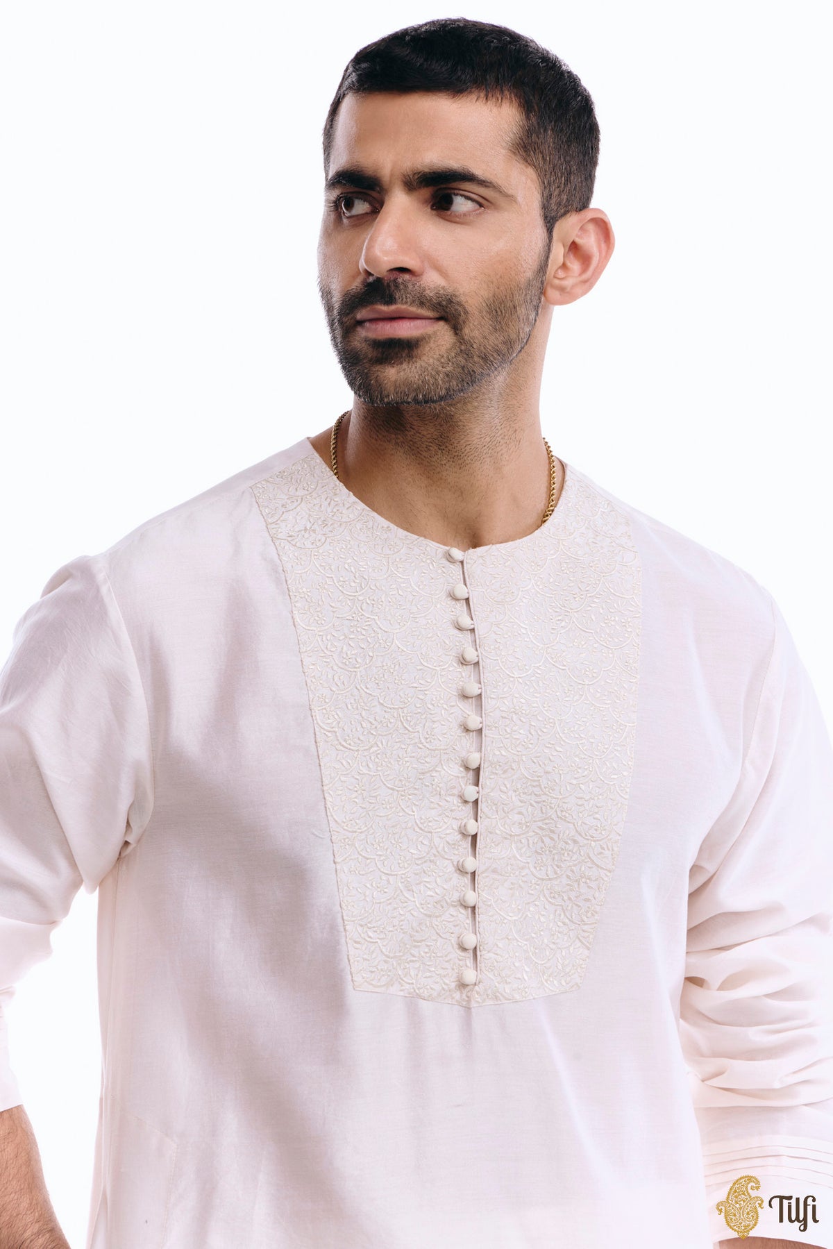 Off-white Silk Cotton Embroidered Kurta Set