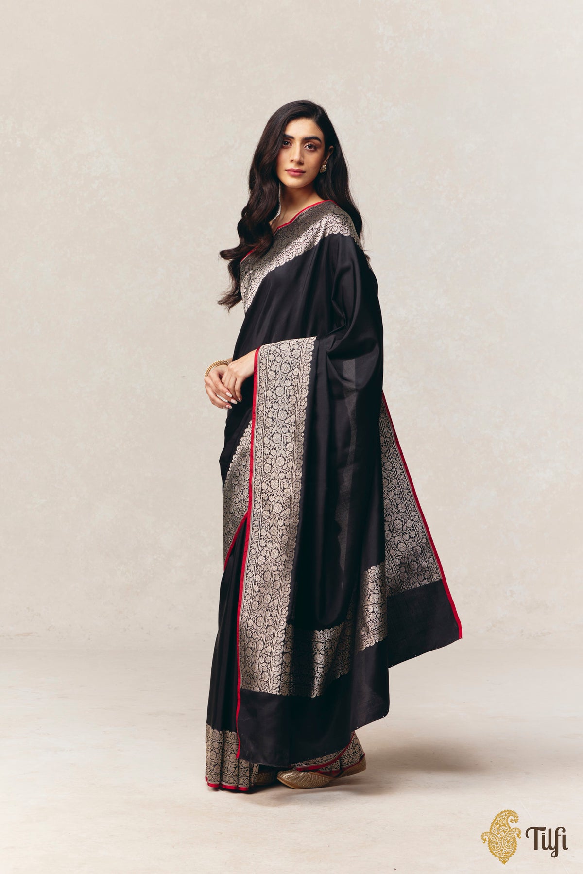 Black Pure Katan Silk Banarasi Handloom Saree