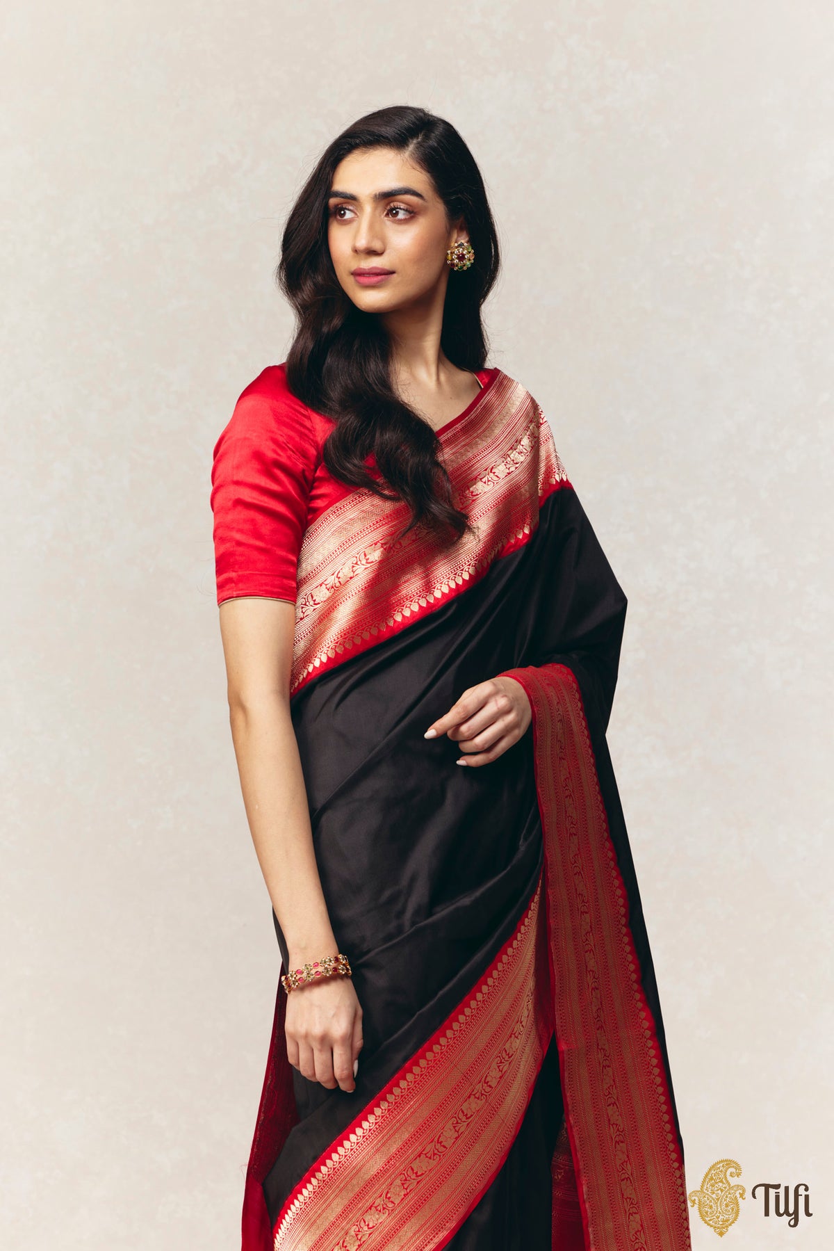 Black-Red Pure Katan Silk Banarasi Kadiyal Handloom Saree