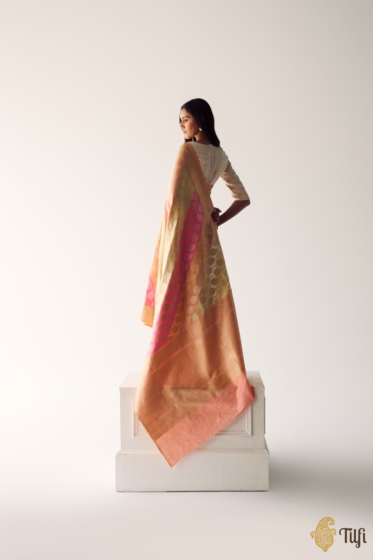 Pre-Order : Rangkat Pure Katan Silk Real Zari Banarasi Handloom Saree