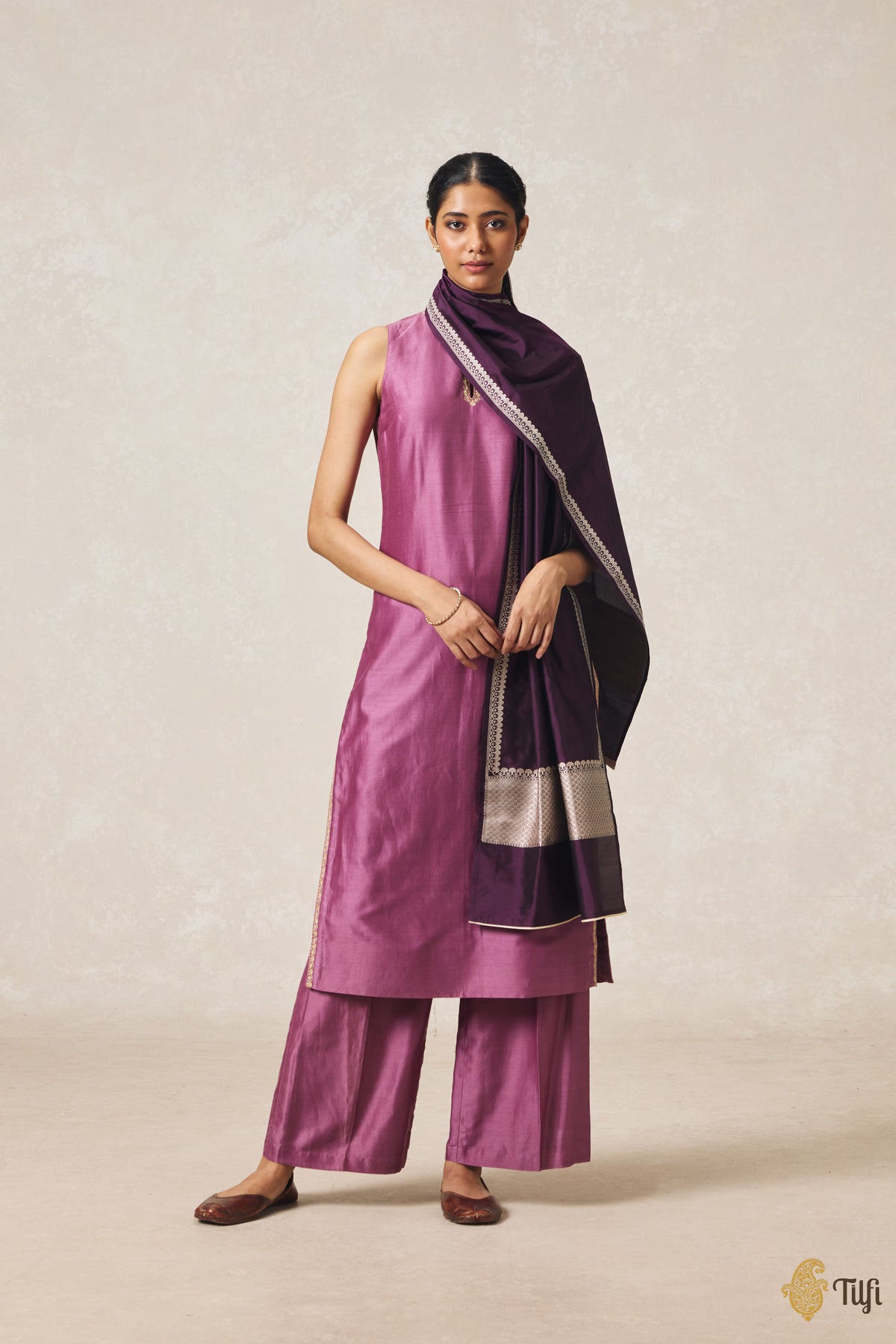 Deep Berry Purple Pure Katan Silk Banarasi Handloom Stole