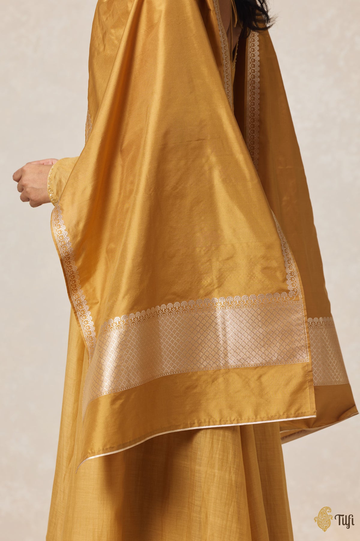 Mustard Yellow Pure Katan Silk Banarasi Handloom Stole