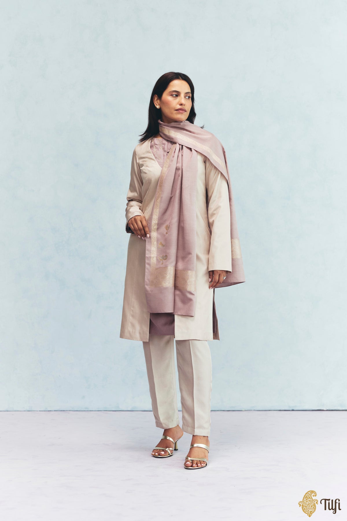 'Celine' Nude Pink Silk-Pashmina Wool Banarasi Handloom Stole