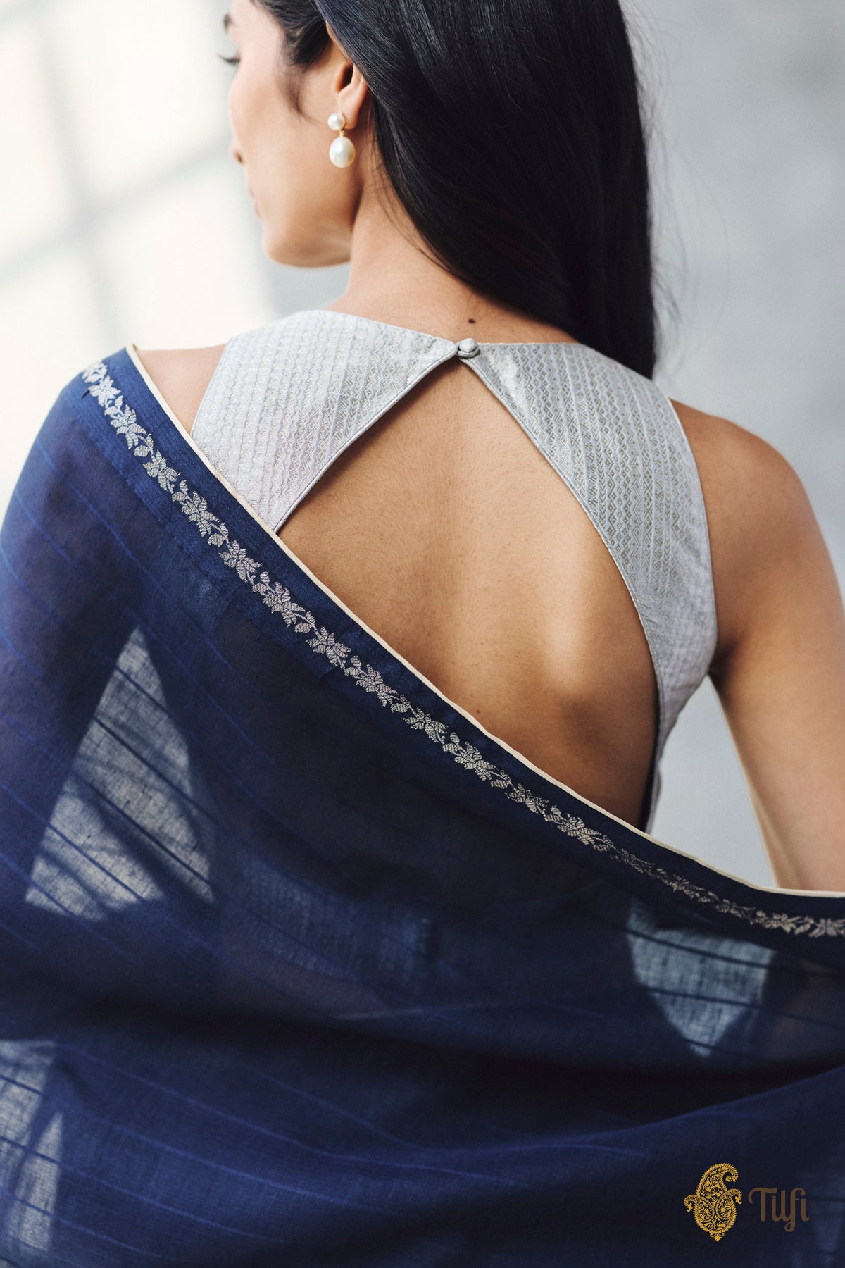 'Amrita' Navy Blue Pure Cotton Linen Banarasi Handloom Saree