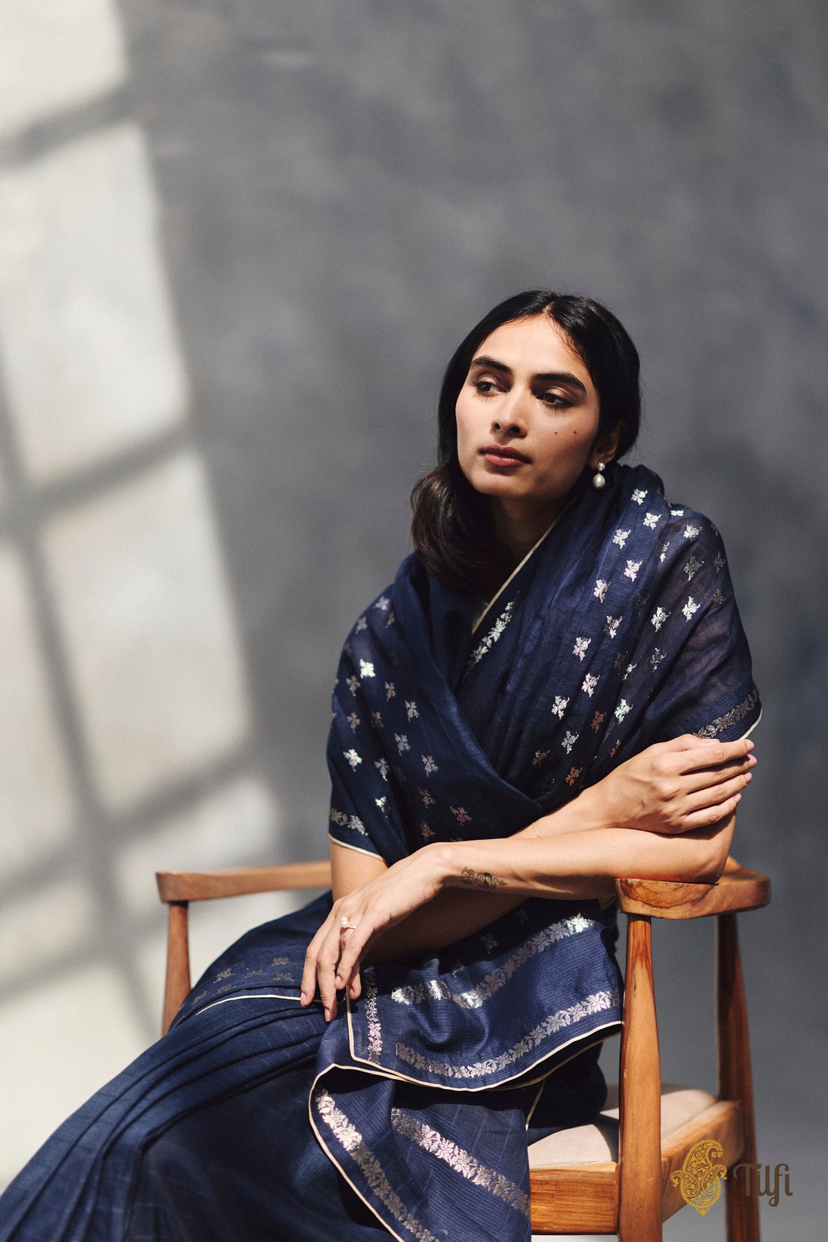 'Amrita' Navy Blue Pure Cotton Linen Banarasi Handloom Saree