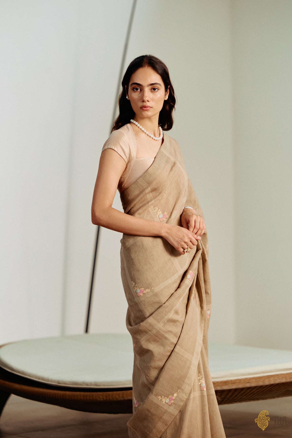 'Nilima' Beige-Brown Pure Cotton Linen Banarasi Handloom Saree