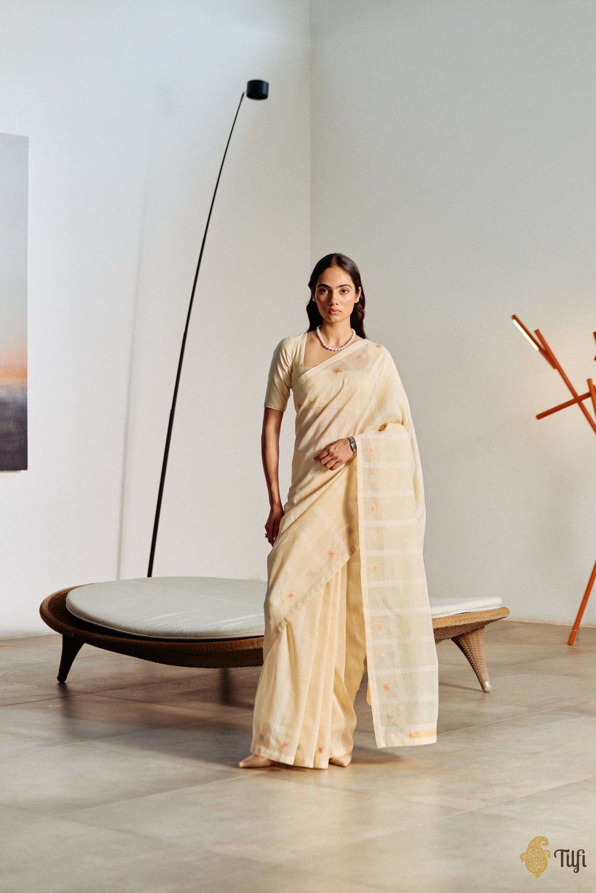 'Arpita' Cream Pure Cotton Linen Banarasi Handloom Saree