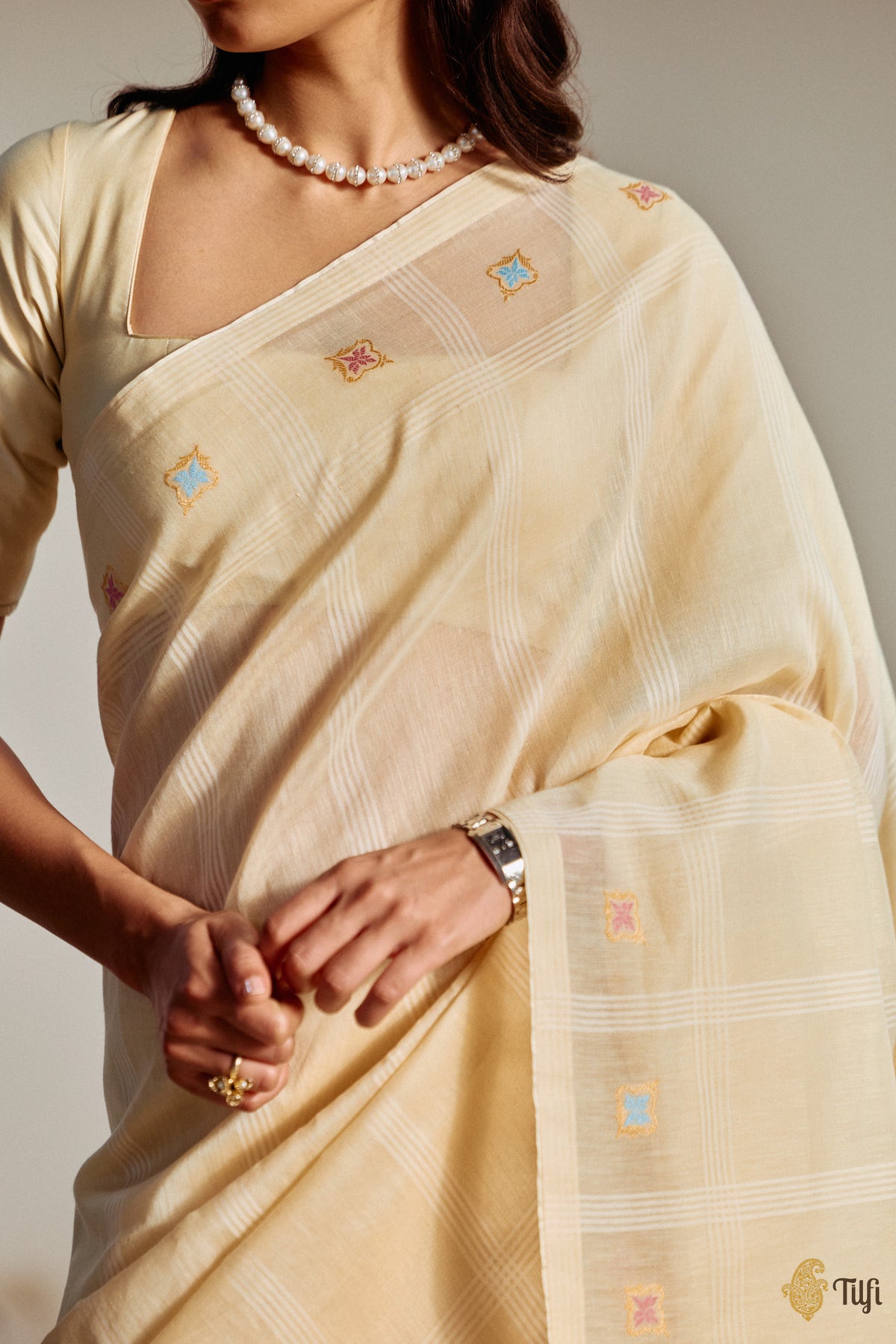 'Arpita' Cream Pure Cotton Linen Banarasi Handloom Saree
