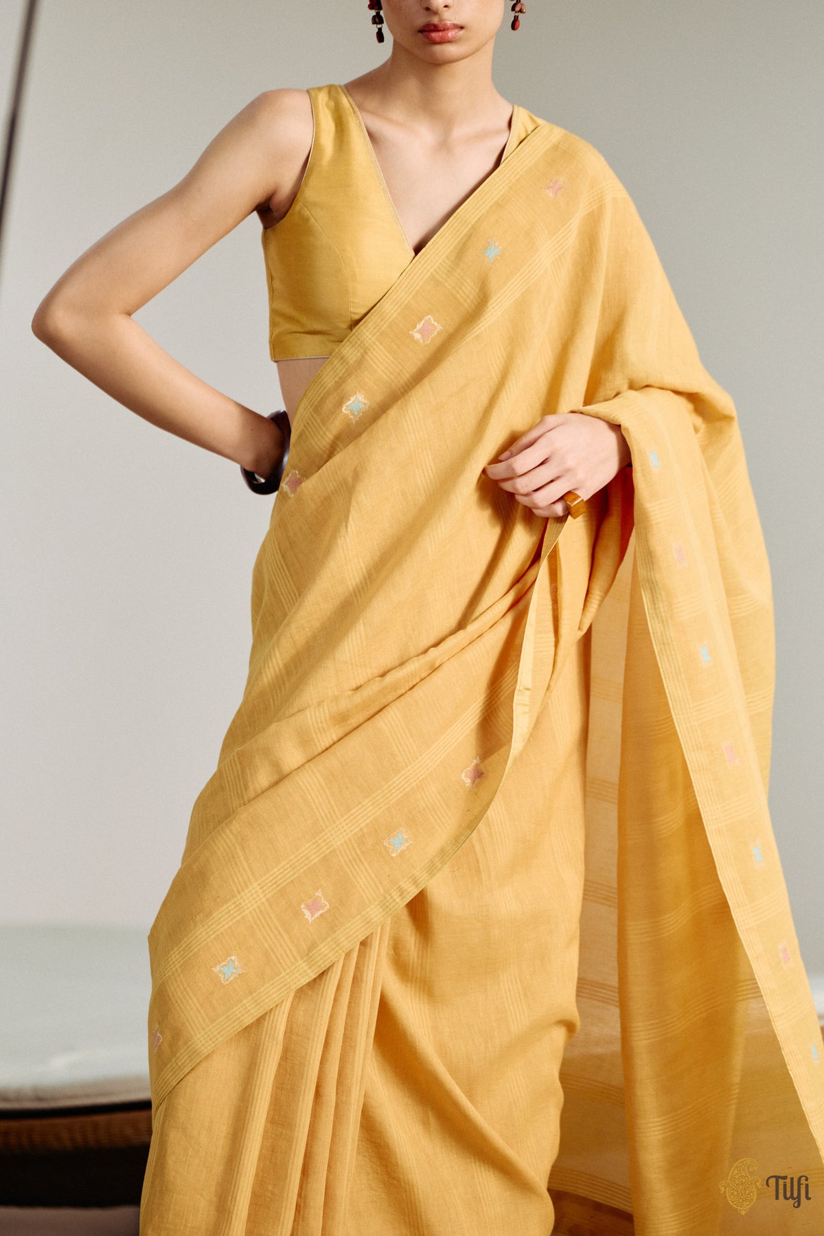 'Arpita' Zest Yellow Pure Cotton Linen Banarasi Handloom Saree