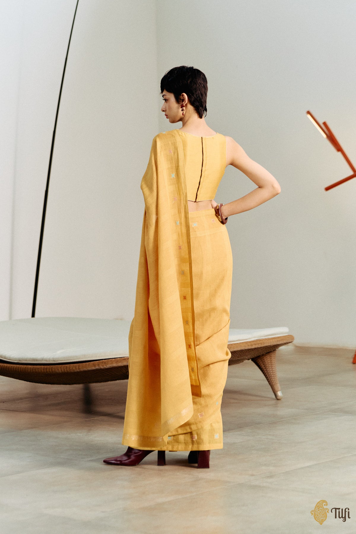 'Arpita' Zest Yellow Pure Cotton Linen Banarasi Handloom Saree