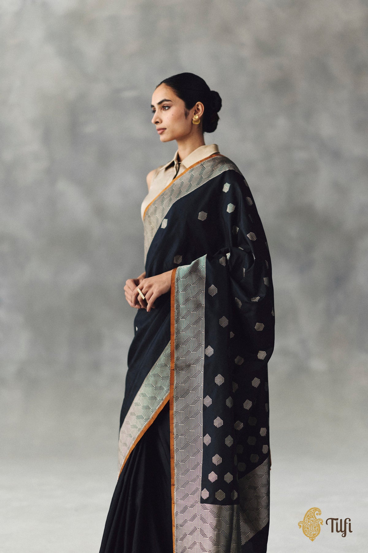 Black Pure Katan Silk Banarasi Handloom Saree