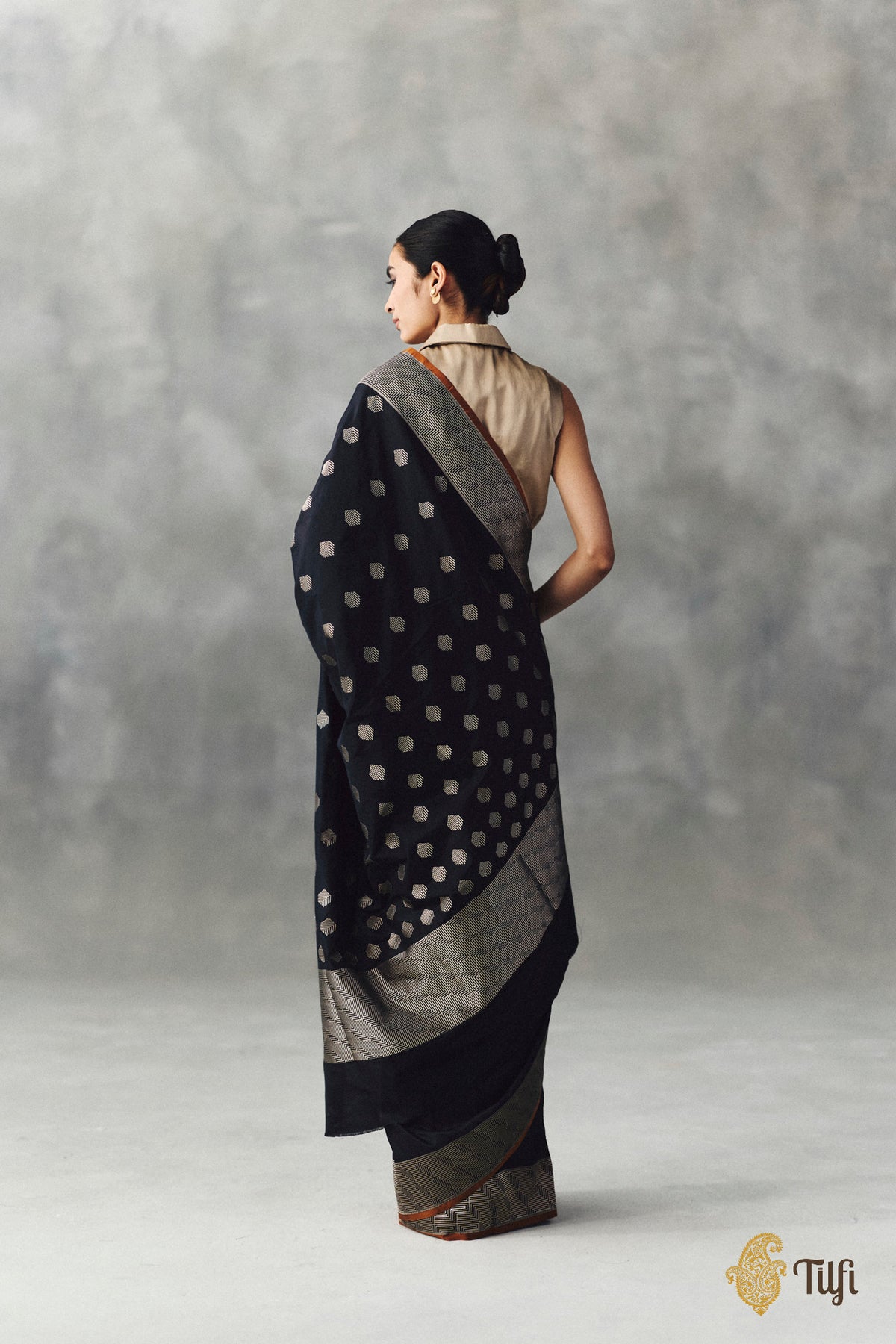 Black Pure Katan Silk Banarasi Handloom Saree