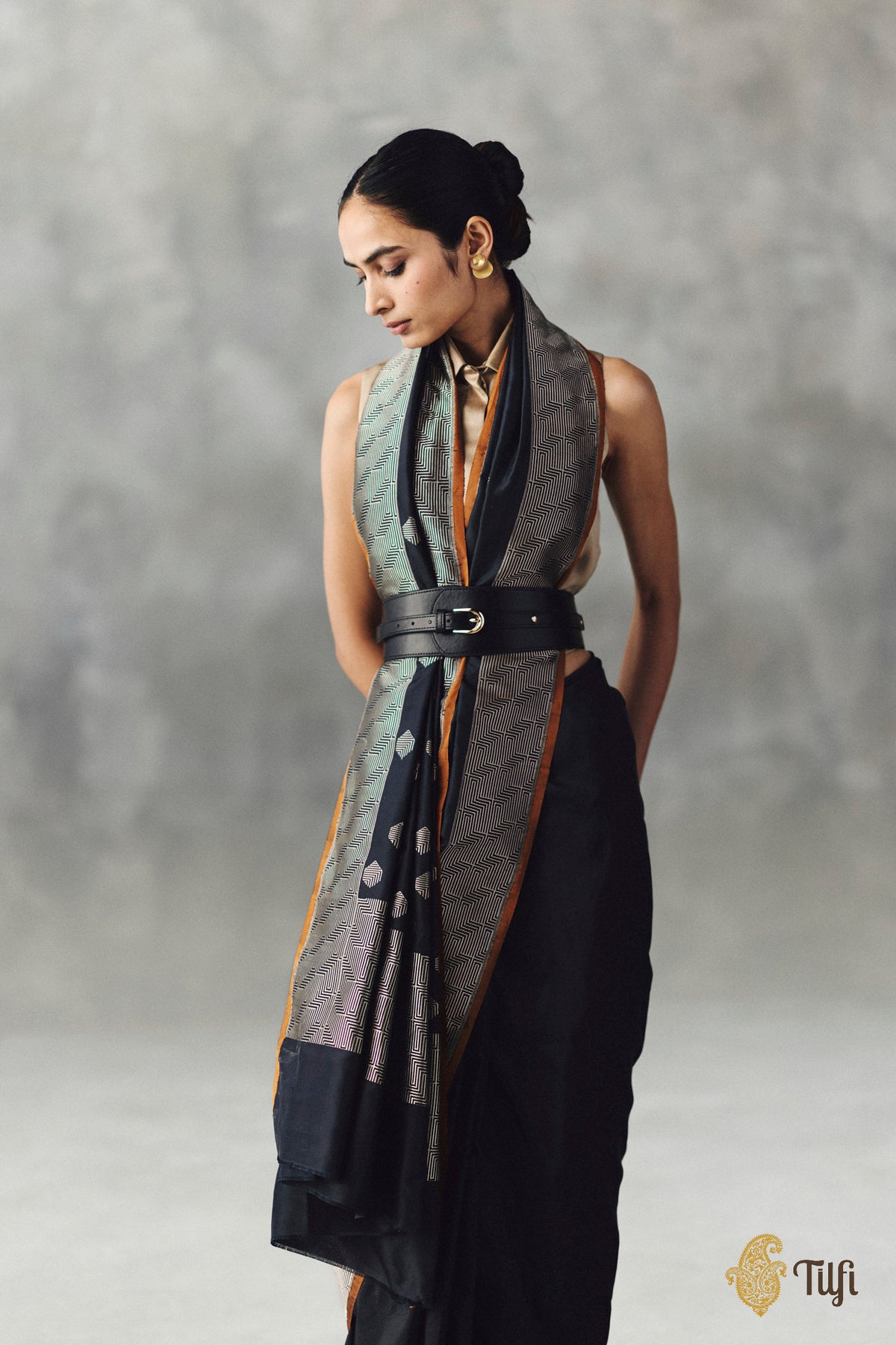 Black Pure Katan Silk Banarasi Handloom Saree