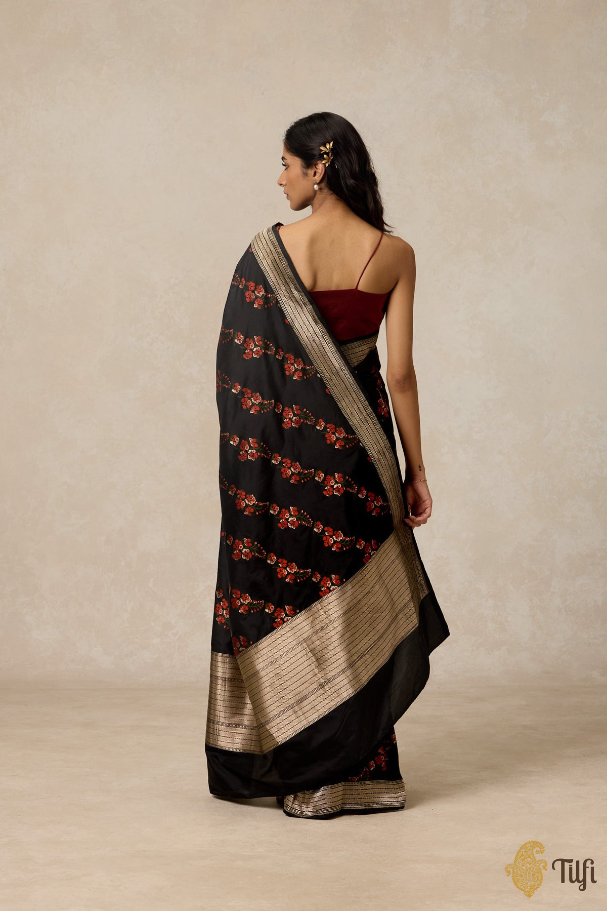 &#39;Gulmohar&#39; Black Pure Katan Silk Banarasi Handloom Saree