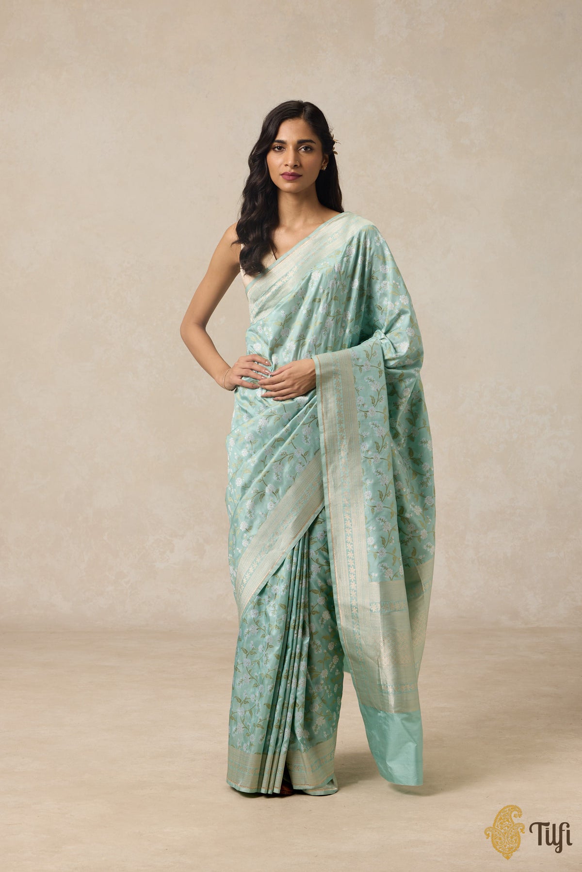 &#39;Jasmine&#39; Baby Blue Pure Katan Silk Banarasi Handloom Saree