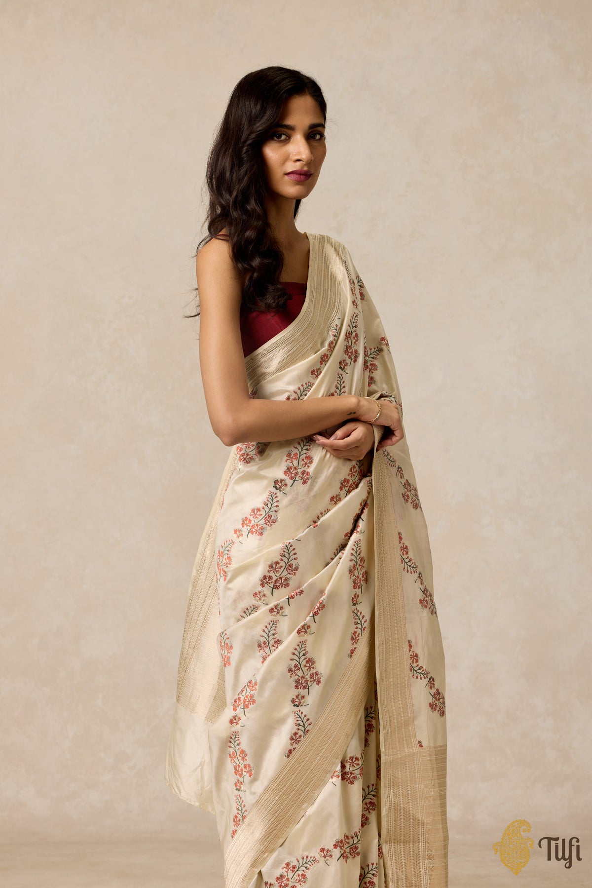 &#39;Gulmohar&#39; Off White Pure Katan Silk Banarasi Handloom Saree