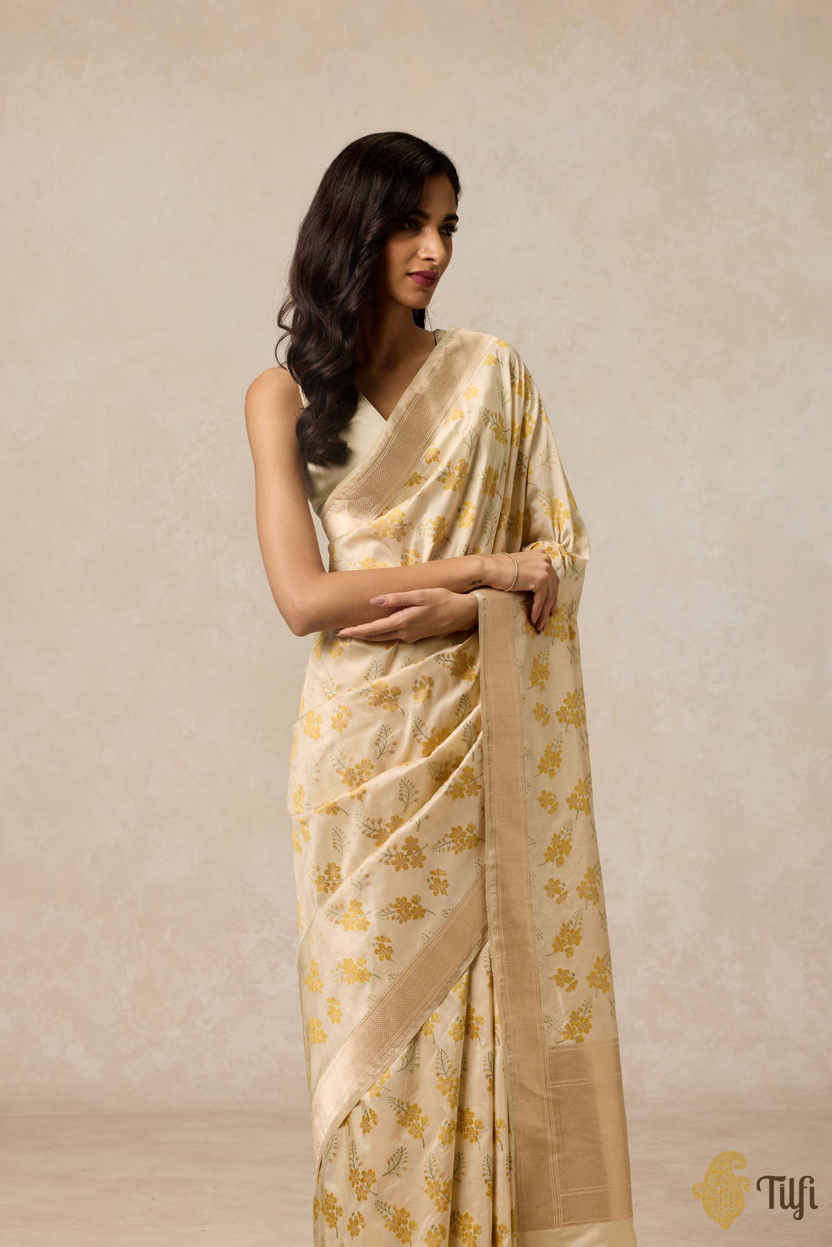 Pre-Order: &#39;Amaltas&#39; Off White Pure Katan Silk Banarasi Handloom Saree